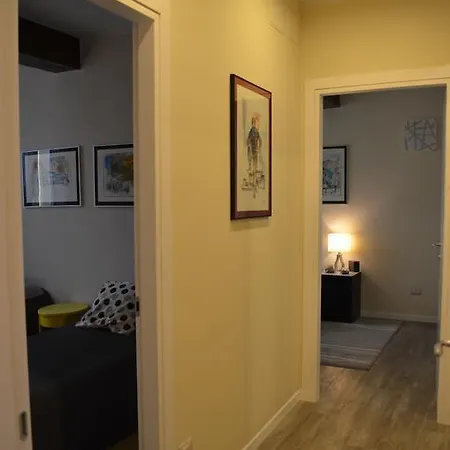 Heart Of Parma Apartment Room photo